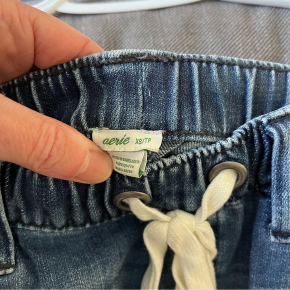 American Eagle Aerie jean joggers, black, size x-small - Picture 3 of 3